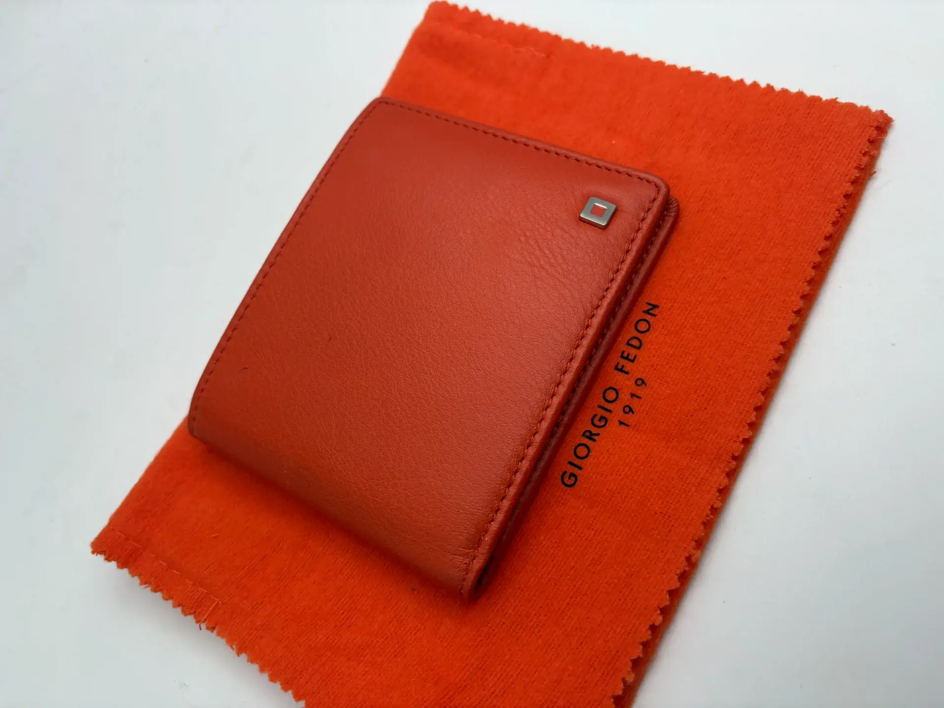 ORANGE WALLET