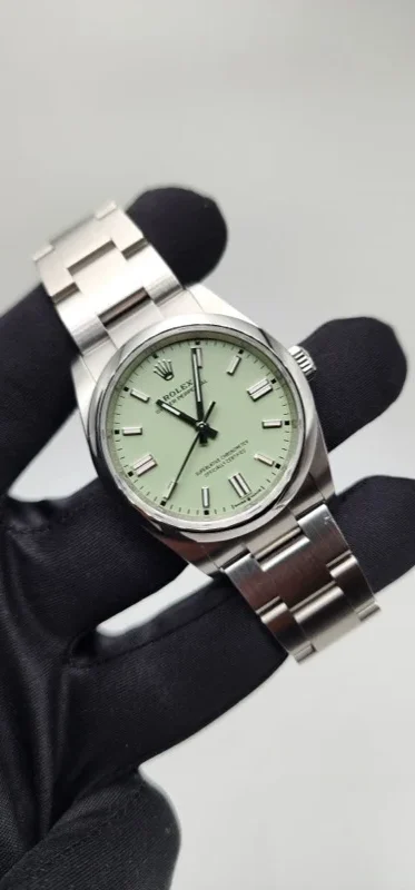 Rolex Oyster Perpetual 36mm - Image 3